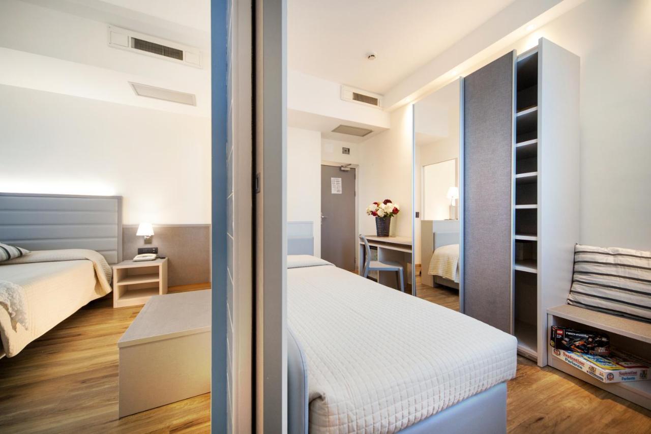 My Place Hotel Rimini Exterior foto