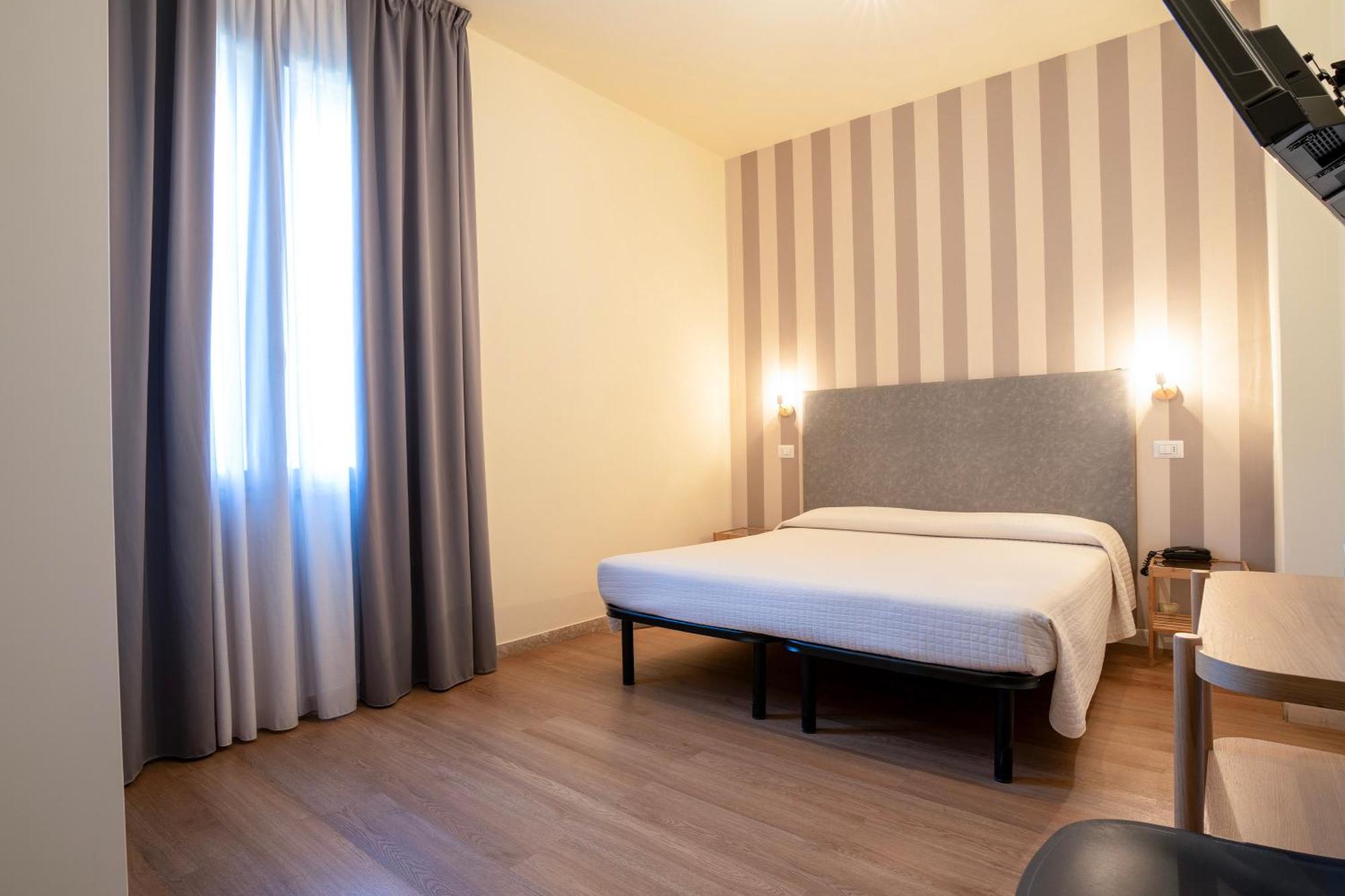 My Place Hotel Rimini Exterior foto