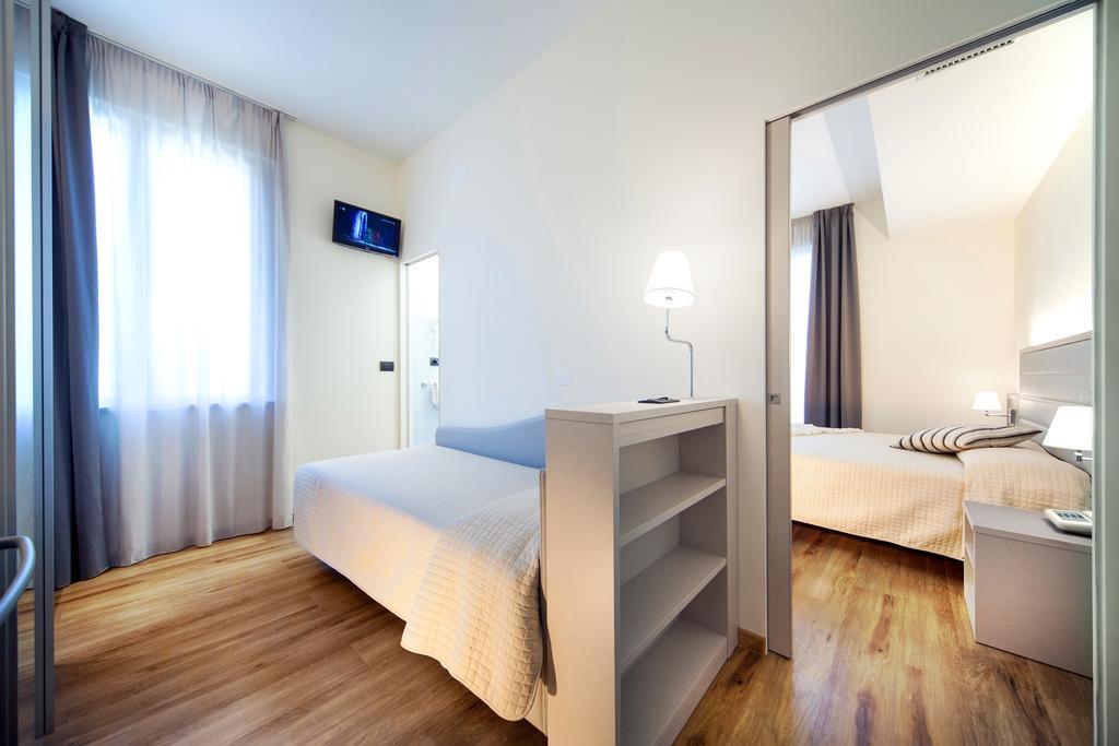 My Place Hotel Rimini Exterior foto