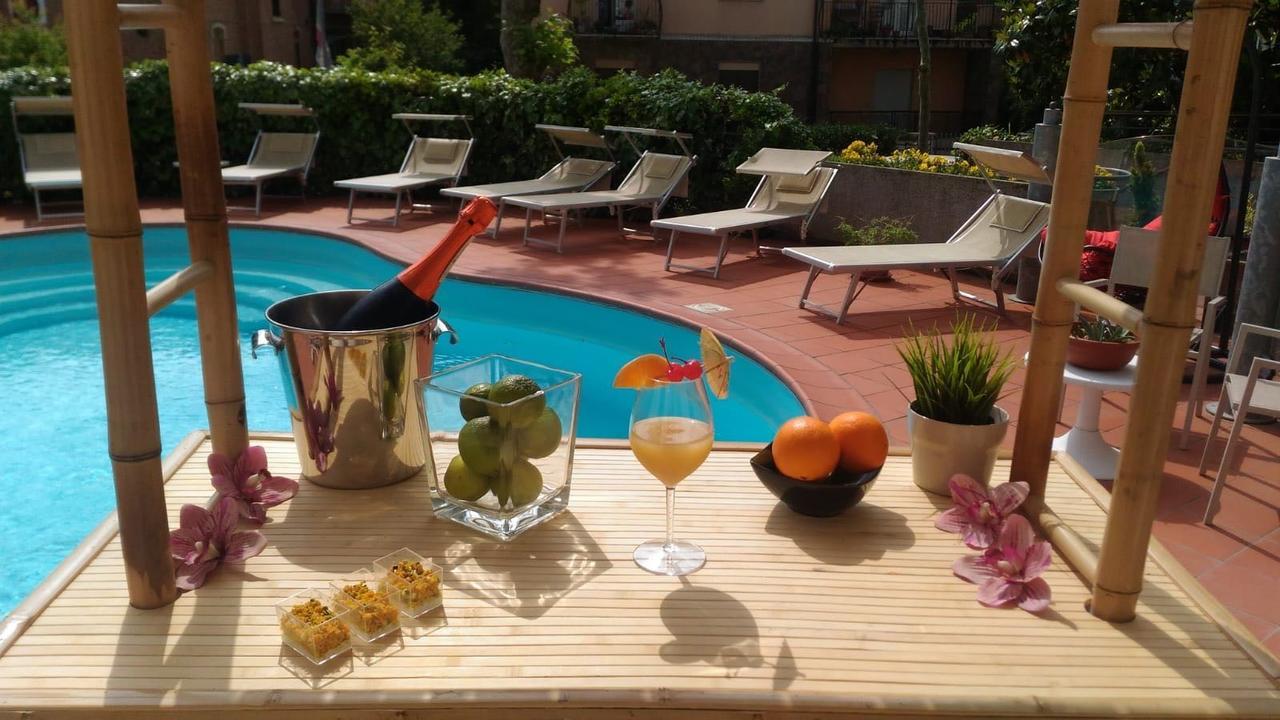 My Place Hotel Rimini Exterior foto